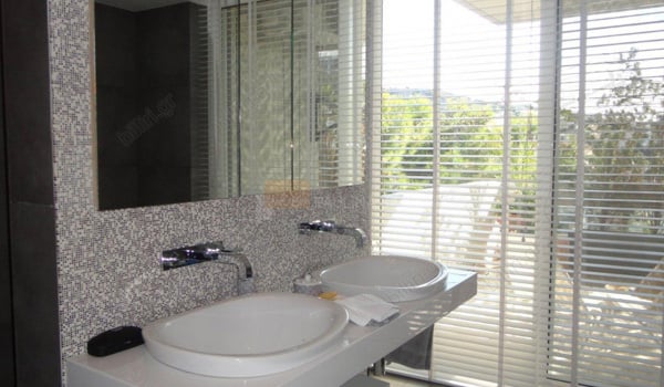 Μπάνιο - Bathroom